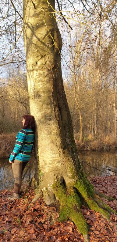 medium-magnetiseur-communication-animale-defunt-medecine-holistique-therapeute-animaux-energetique-sophrologue