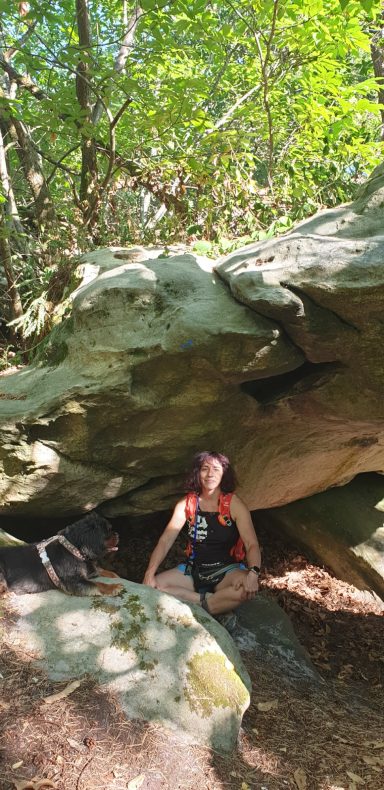 medium-magnetiseur-communication-animale-defunt-medecine-holistique-therapeute-animaux-energetique-sophrologue